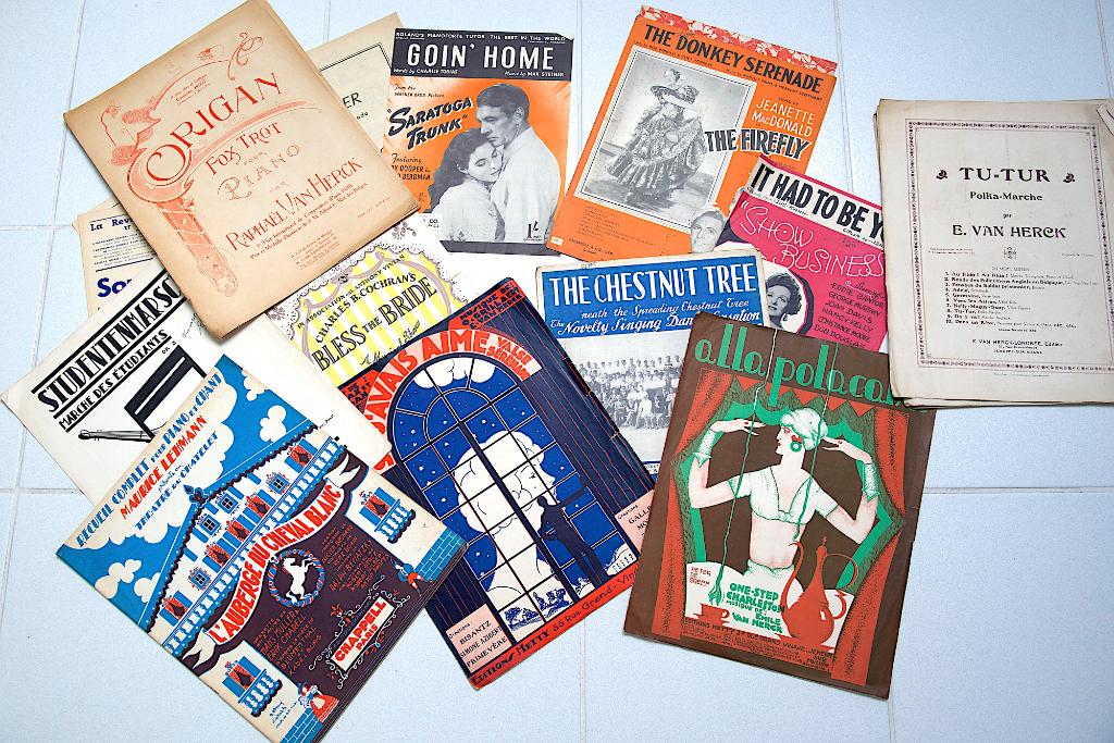 20 partitions originales 'danse'  piano  années 1930 à 1940, Enlèvement ou Envoi, Autres genres, Autres genres, Utilisé