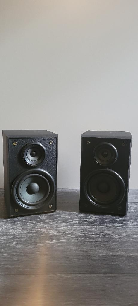 Luidsprekers Hifi /2-weg/30 Watt RMS/8 ohm, Audio, Tv en Foto, Luidsprekerboxen, Overige merken, Ophalen of Verzenden, Zo goed als nieuw
