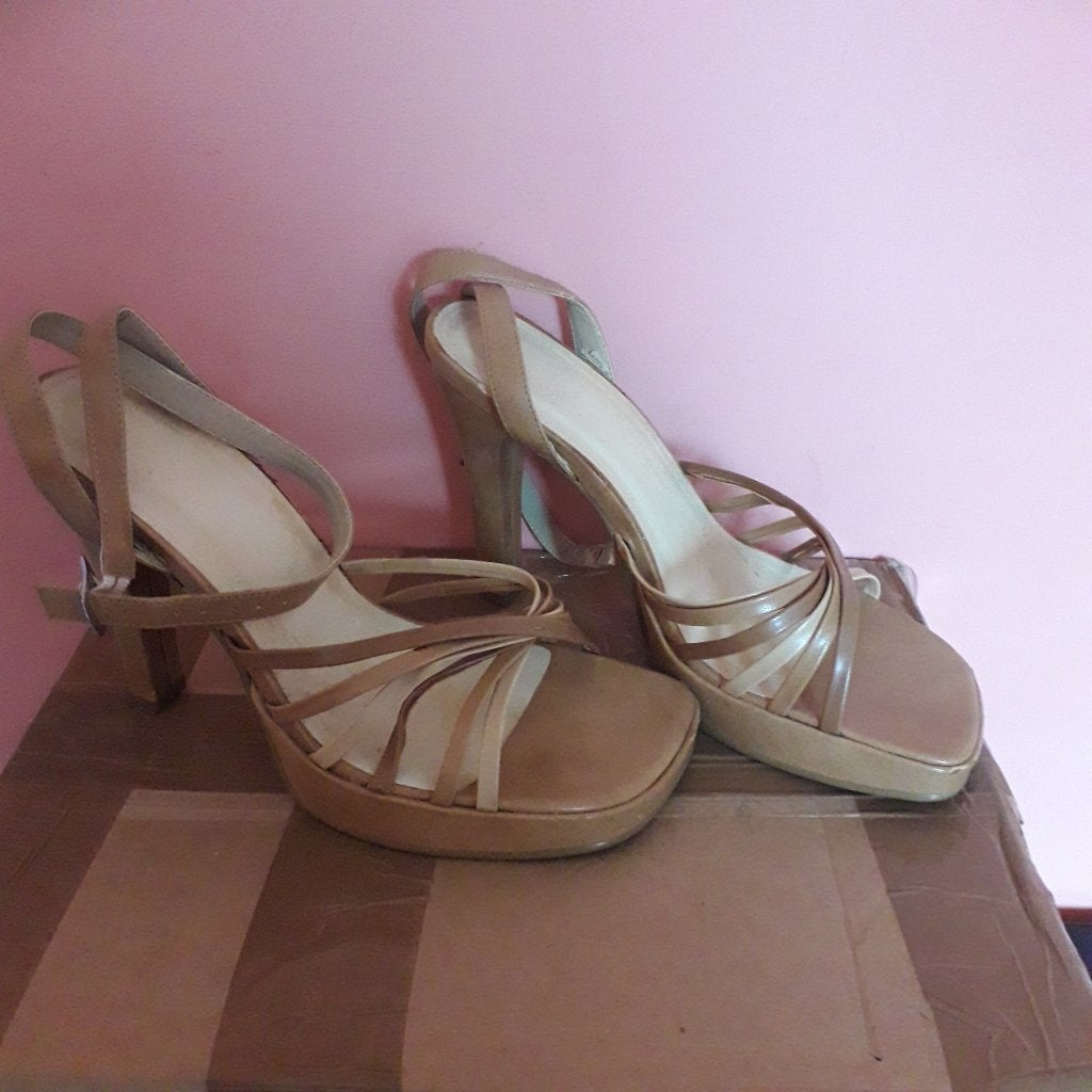 schoenen, Verzenden, Beige, Schoenen met hoge hakken, Gedragen