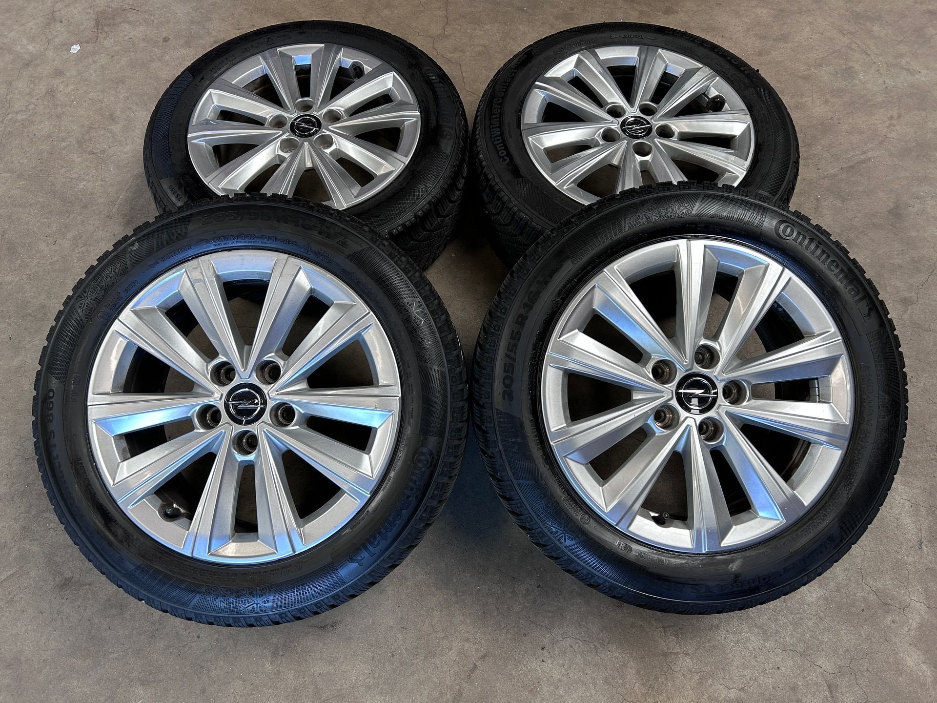 16 inch velgen zomer winter of all season banden Opel Astra, Auto-onderdelen, Gebruikt, -, Banden en Velgen, -
