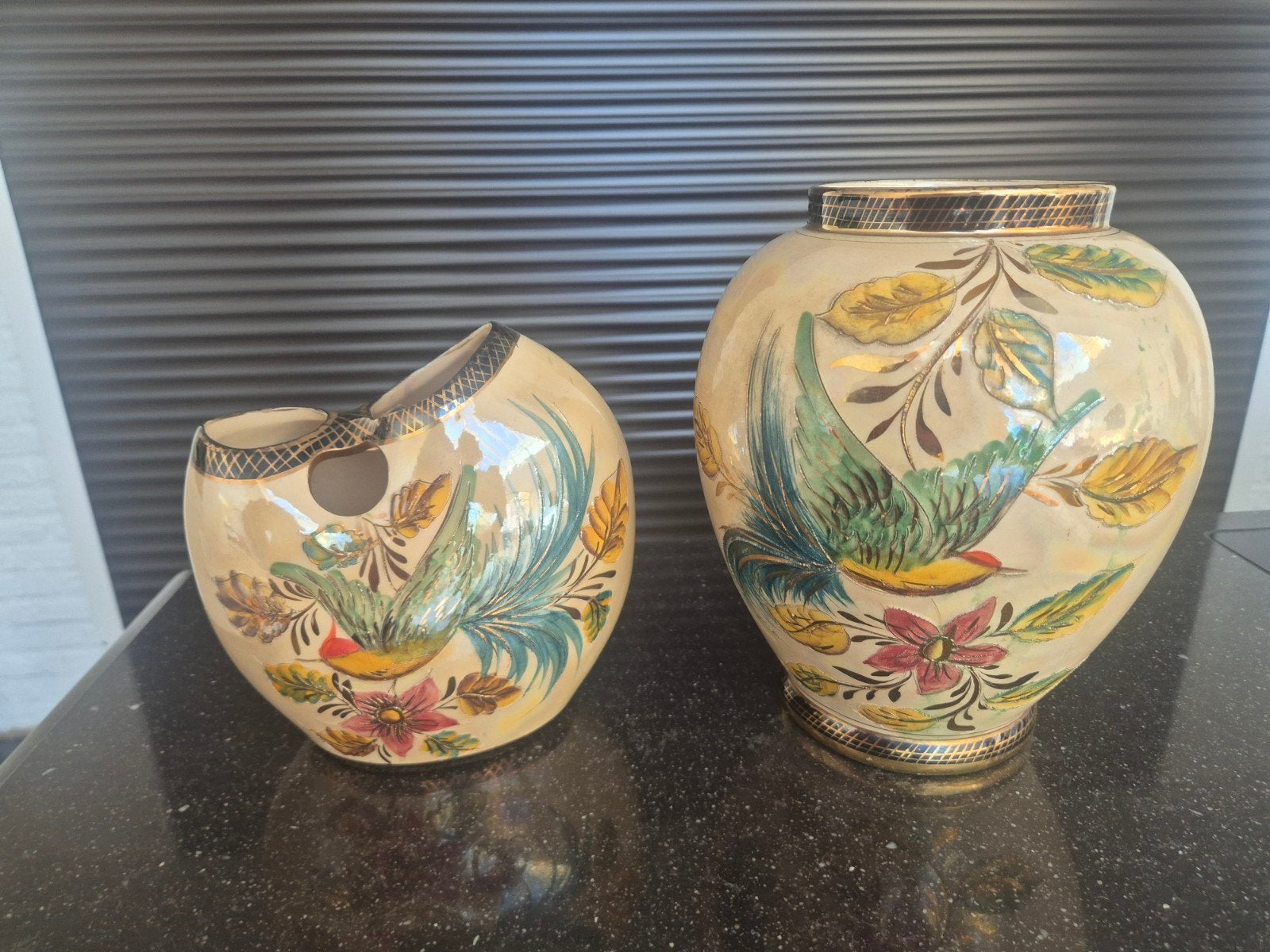 2 beaux vases anciens à vendre fabriqués en Belgique, Antiquités & Art, Enlèvement