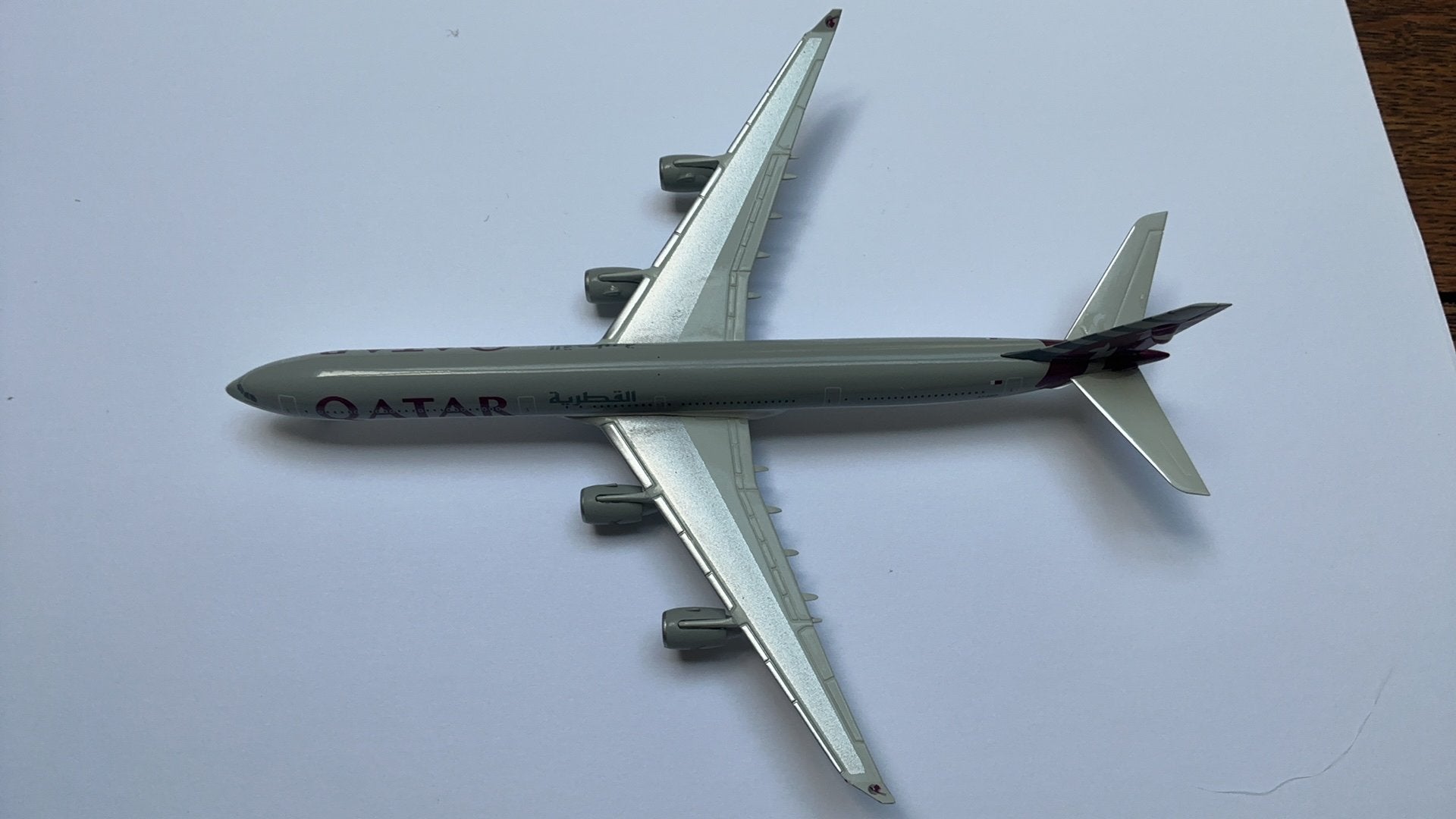 HerpaWings 1:500 — Airbus A340-600 Qatar Airways A7-AGD, Verzamelen, Ophalen of Verzenden, Zo goed als nieuw