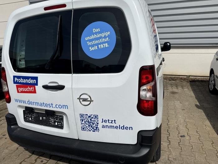 Portier 4Deurs rechts-achter van een Opel Combo (EWP), Gebruikt, -, Deur, -