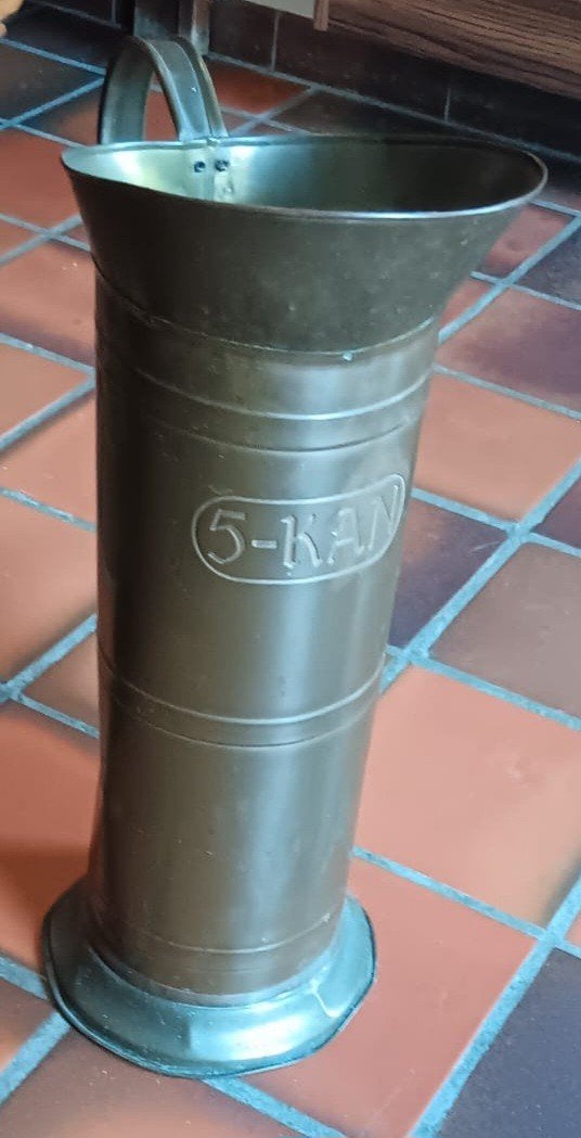 Vintage koperen kolenkit., Ophalen