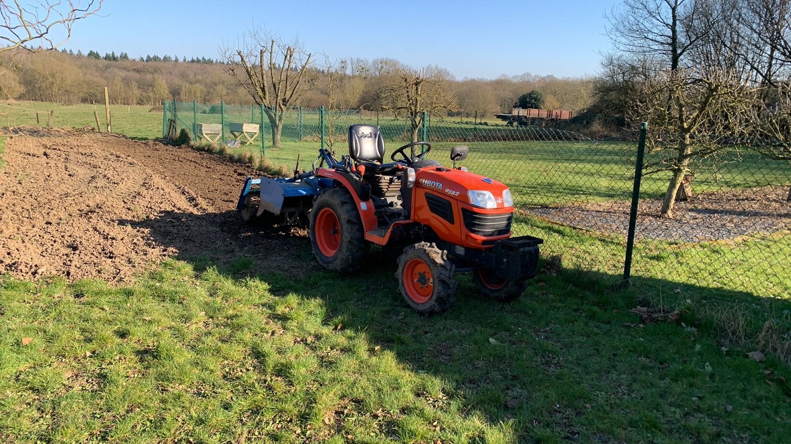 Materiel Micro tracteur, Enlèvement, Utilisé, Jusqu'à 80 ch, Jusqu'à 2500
