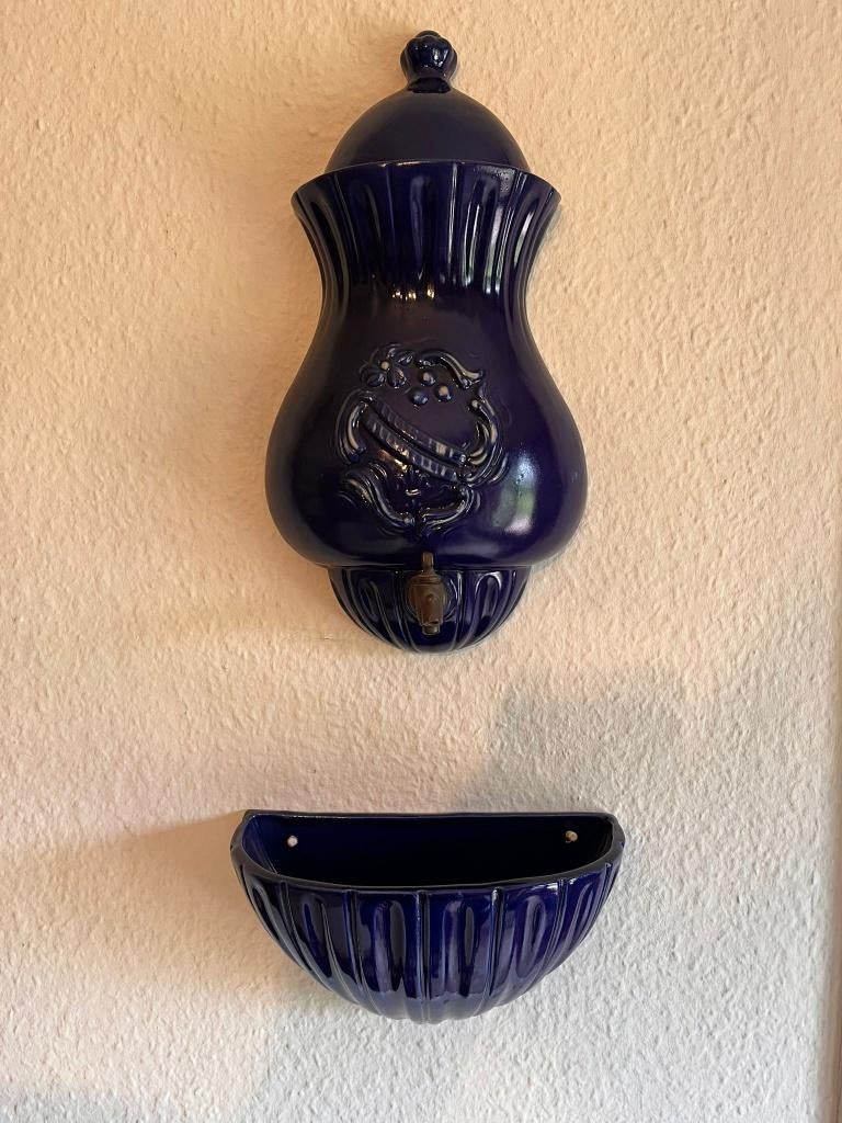 Vintage blauw keramisch wandfonteintje, Antiek en Kunst, Ophalen