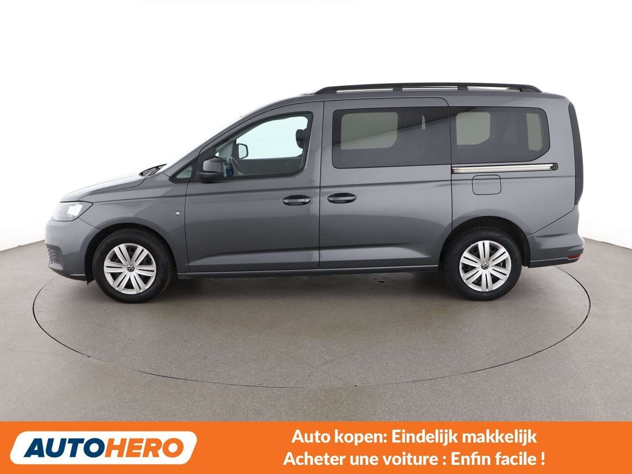 Volkswagen Caddy 1.5 TSI Maxi (bj 2024, automaat), Auto's, Stof, Overige brandstoffen, 7 zetels, 84 kW