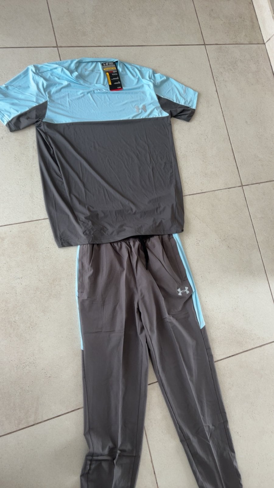 under armour trainingspak, Ophalen, Zo goed als nieuw, Trainingspak