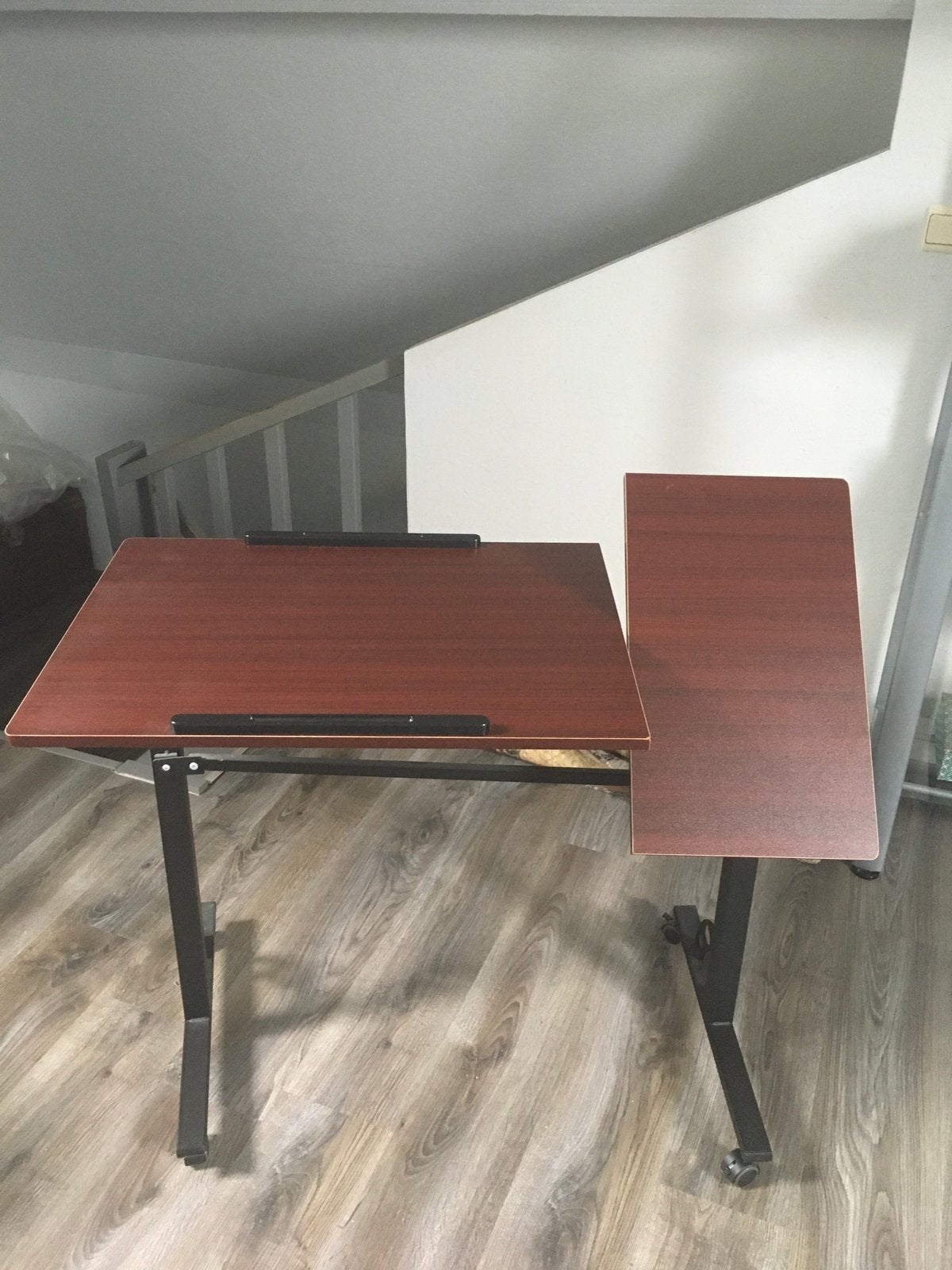 Verrijdbare laptoptafel op wielen-Verstelbare bijzetbedtafel, Computers en Software, Laptoptafels, Ophalen, Zo goed als nieuw
