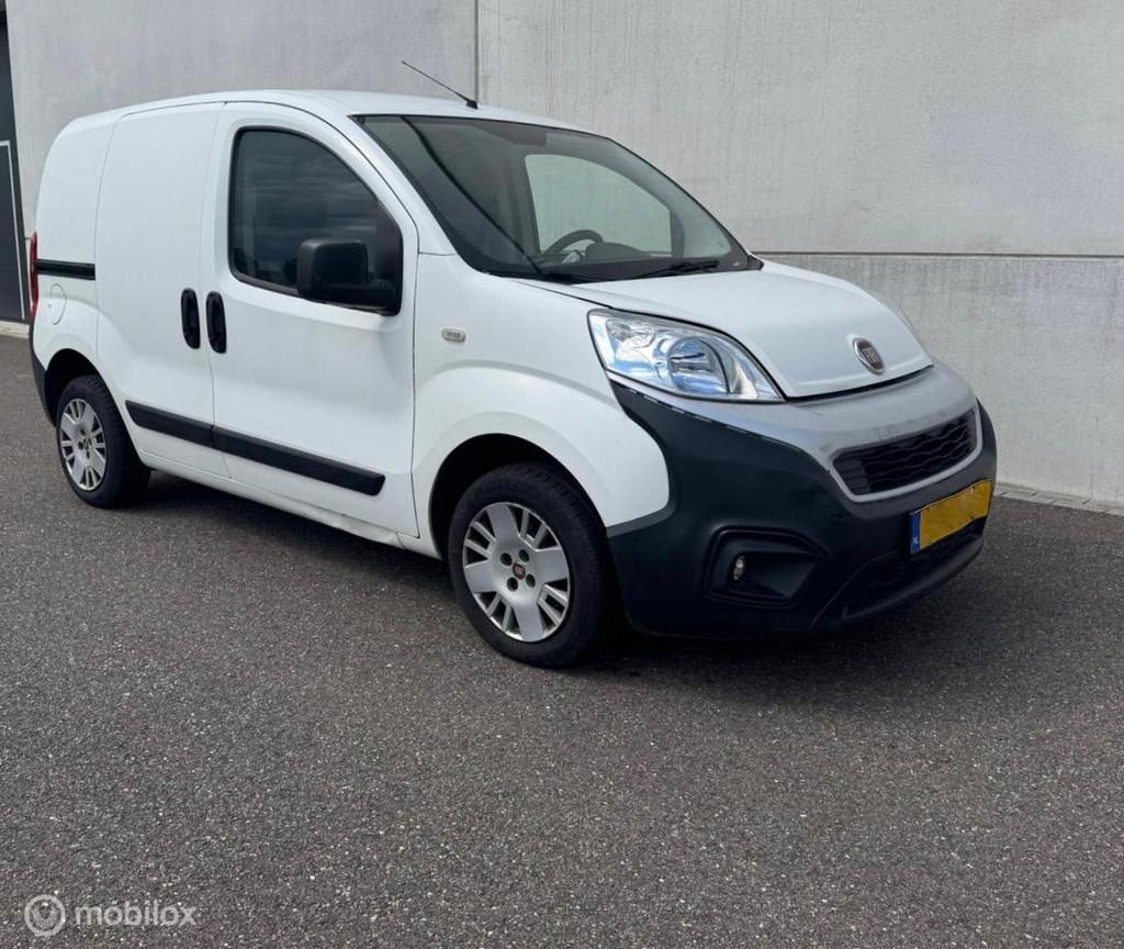 Fiat Fiorino 1.3 MJ AIRCO CRUISECONTROL EURO 6, Auto's, Bestelwagens en Lichte vracht, Cruise Control, Stof, Gebruikt, Euro 6