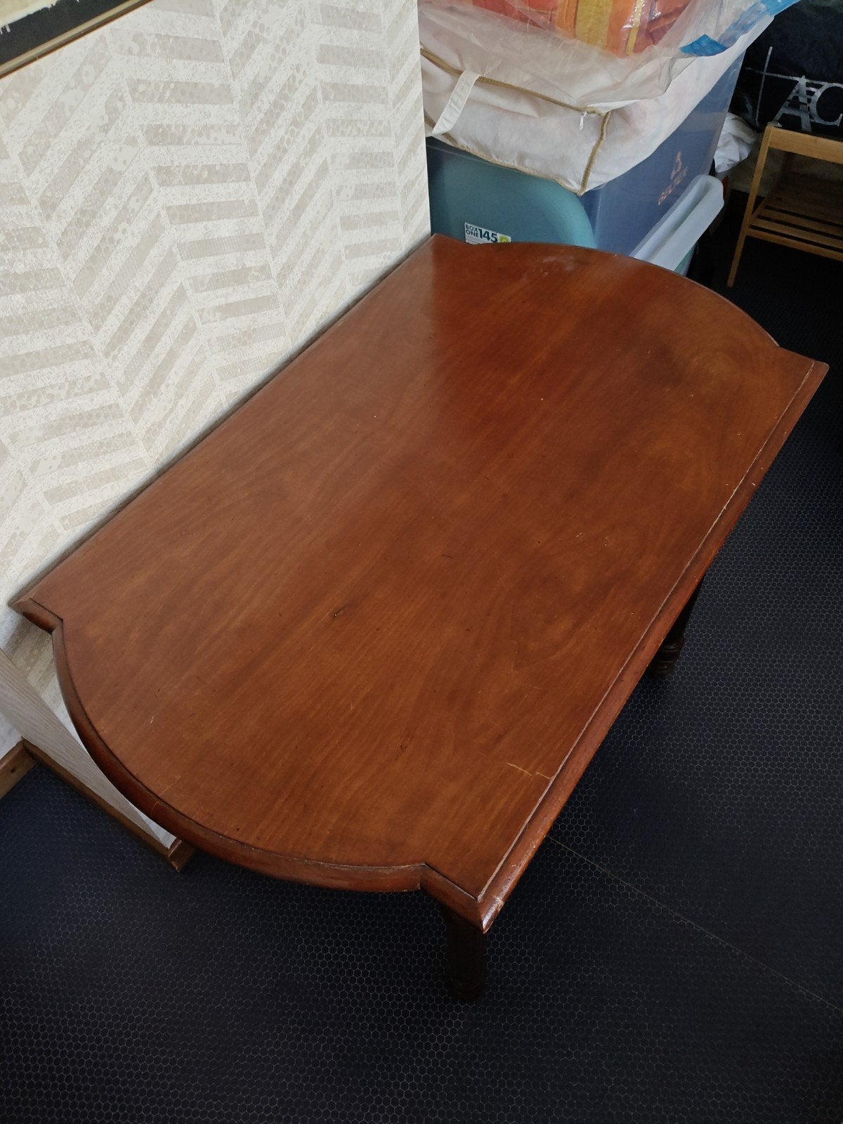 Table d'appoint style Louis Philippe en merisier, Enlèvement