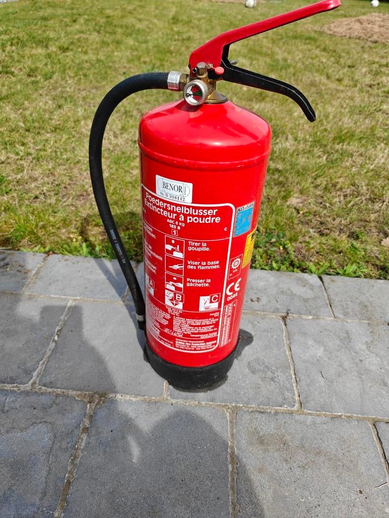 Poedersnelblusser Benor 6kg, Ophalen