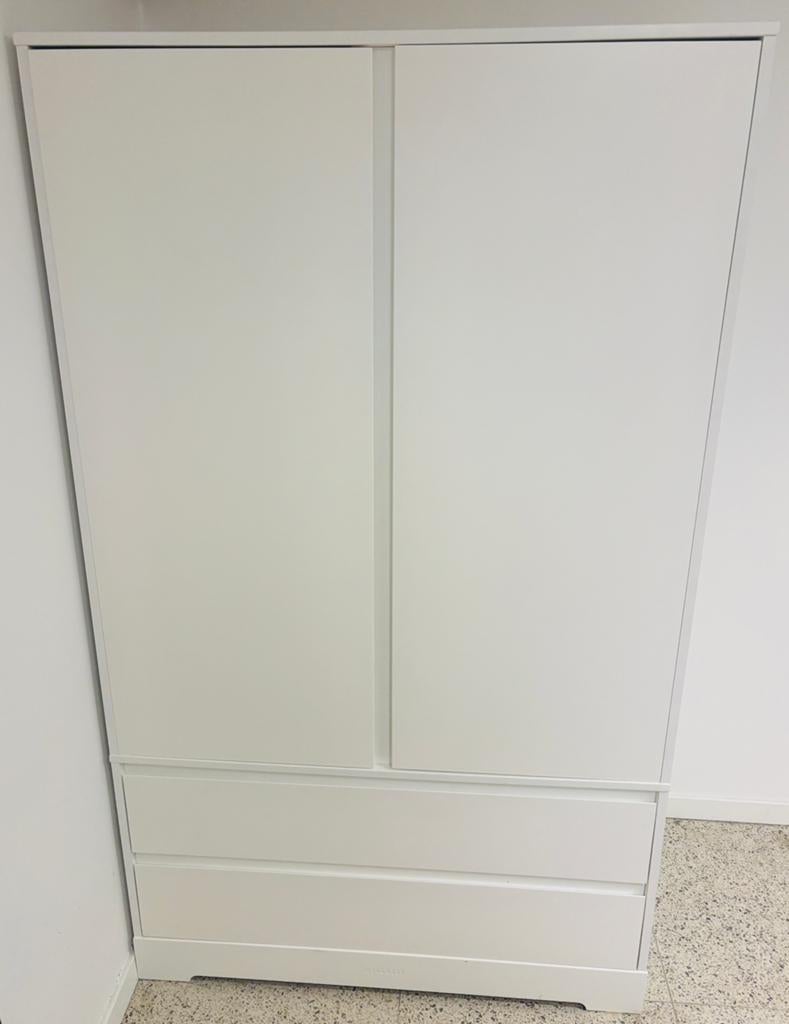 Witte kinderkast kleerkast van Woodwork, Huis en Inrichting, Kasten | Kleerkasten, 100 tot 150 cm, Zo goed als nieuw, 150 tot 200 cm