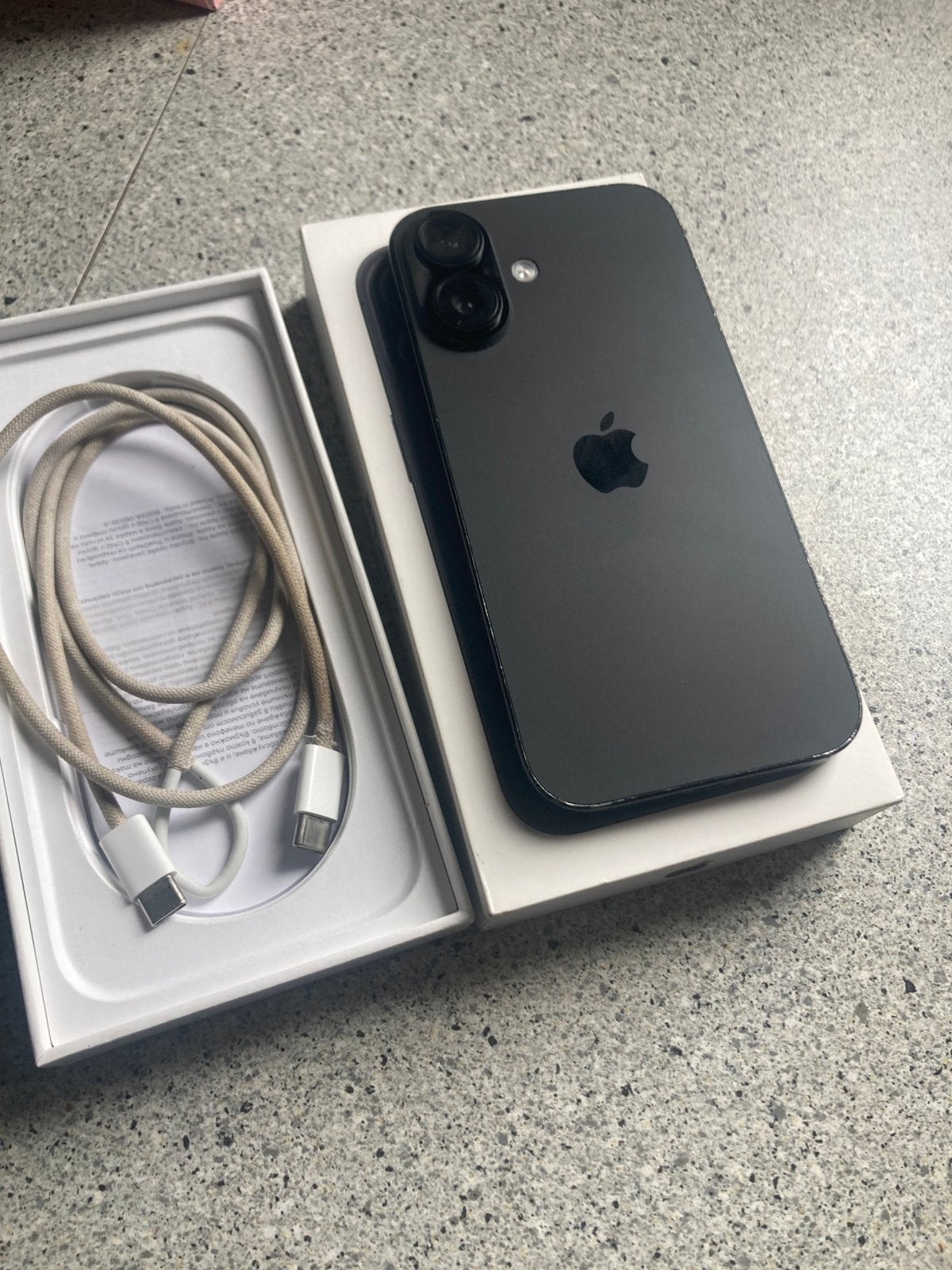 iPhone 16, 128 GB, IPhone 16, Enlèvement, Utilisé