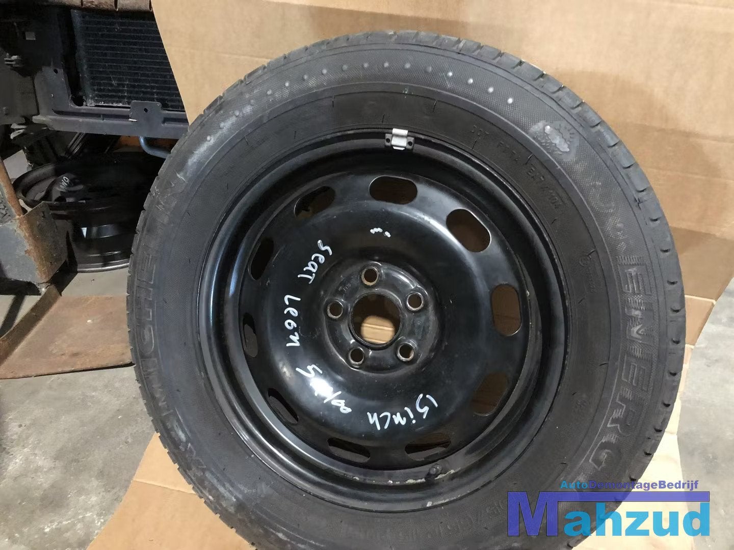 SEAT LEON thuiskomer reservewiel 5x100 15 inch, Auto-onderdelen, Banden en Velgen, Gebruikt, Autovia A-2, Km 585 585
08760  Martorell, ES