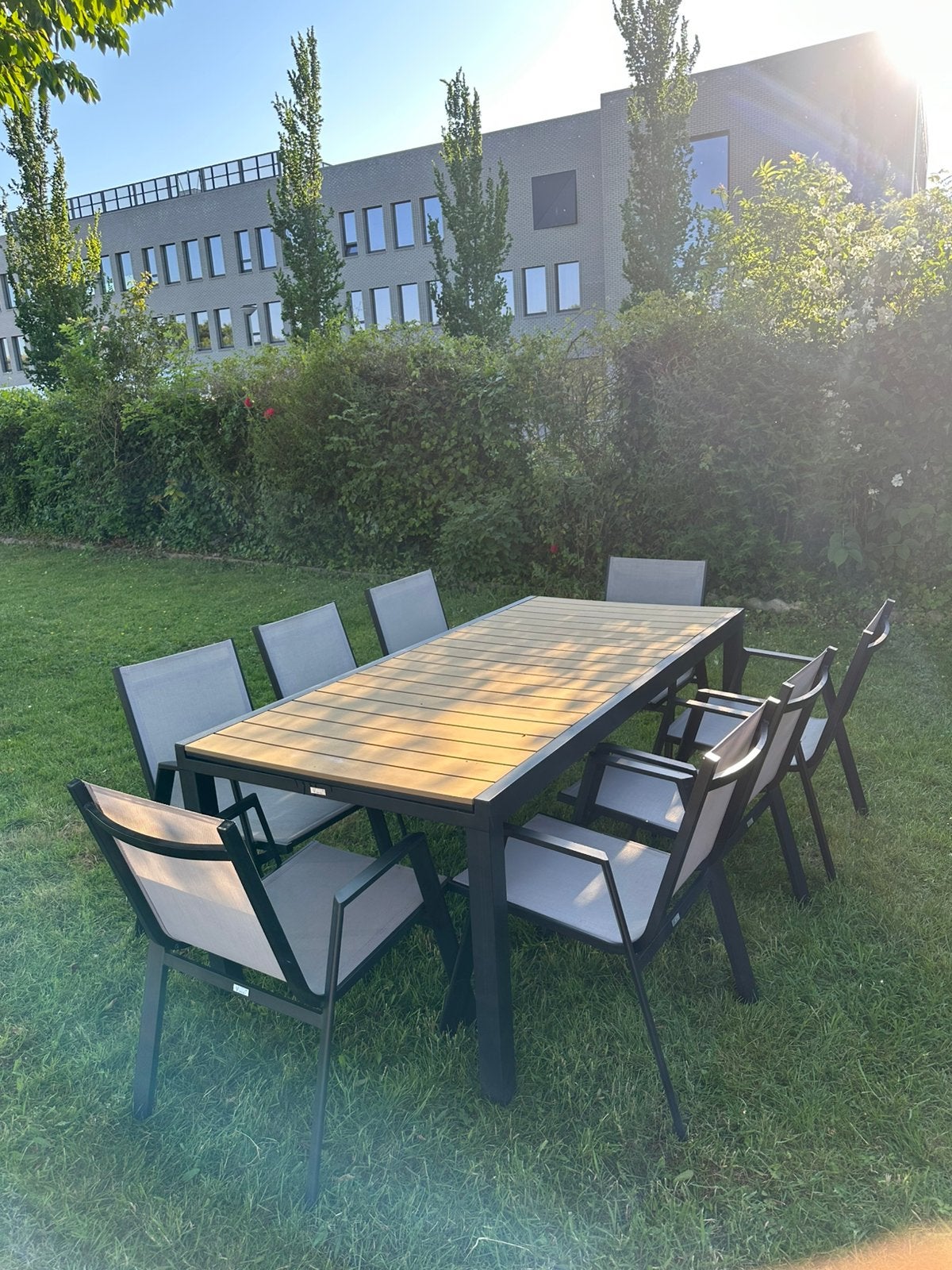 Salon de jardin Vinci – Table + 8 chaises, Ophalen