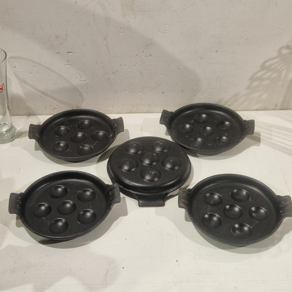 5 x le Creuset zwart geemailleerde gietijzer voor escargots, Enlèvement ou Envoi, Noir, Le Creuset