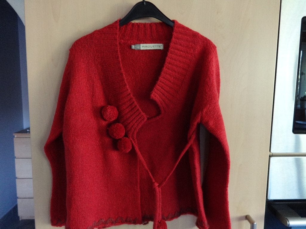 Gilets Pirouette. 2x. maat 116 en maat 140. Meisje., PIROUETTE., Meisje, Trui of Vest, Ophalen of Verzenden