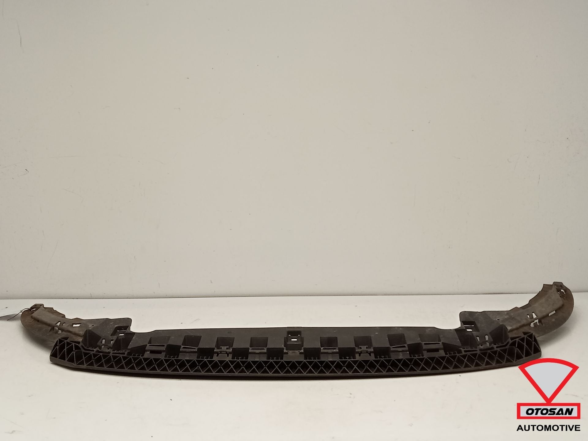 Audi a3 8V Plaque inf rieure Pare-chocs avant 8V0807233, Autos : Pièces & Accessoires, AUDI AG, Auto-Union-Strasse 1
85045  Ingolstadt, DE