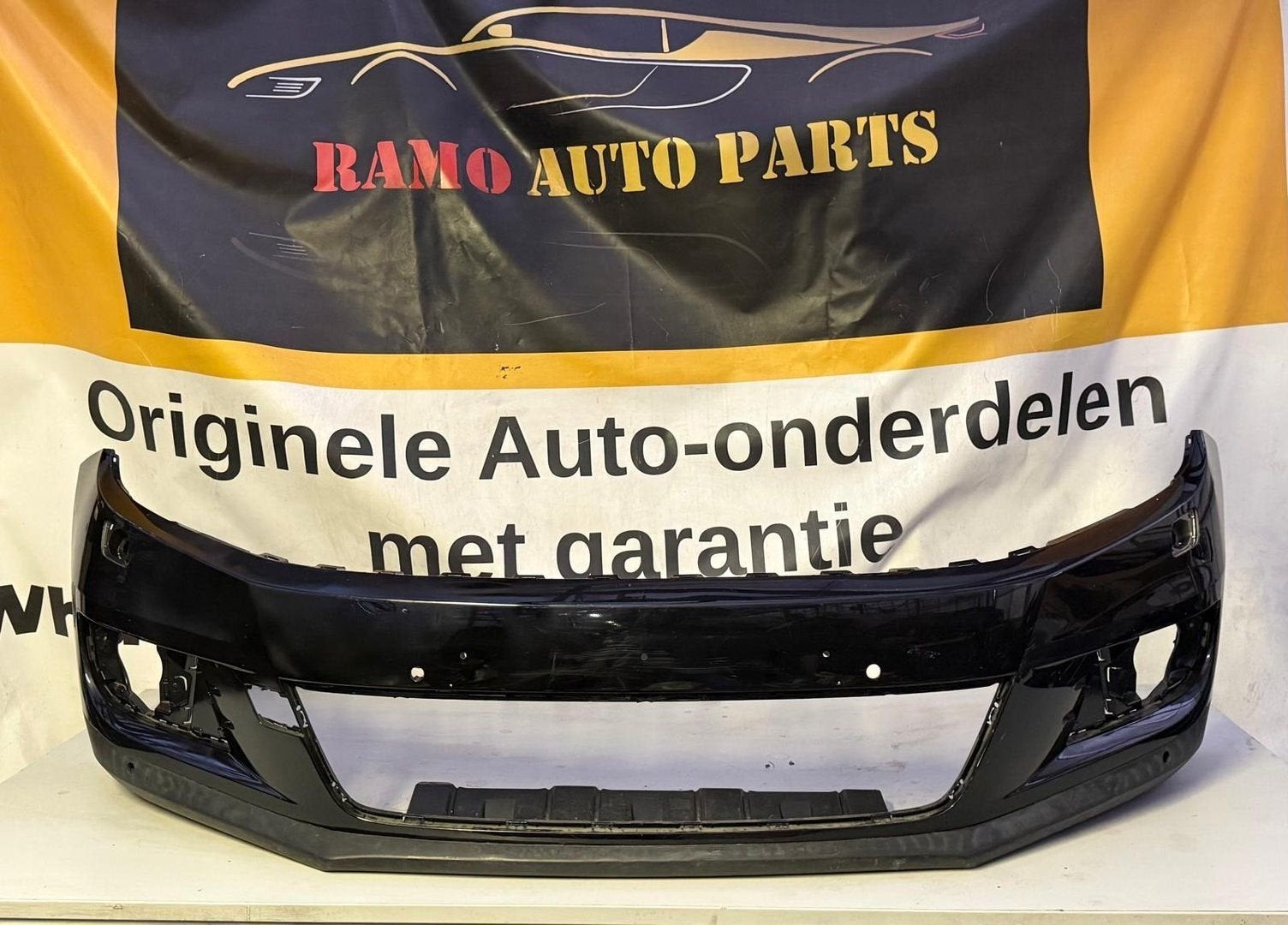 TIGUAN LIFT 11-16 VOORBUMPER ORIGINEEL 5N0807221K, Auto-onderdelen, Gebruikt, -, -, Ophalen of Verzenden