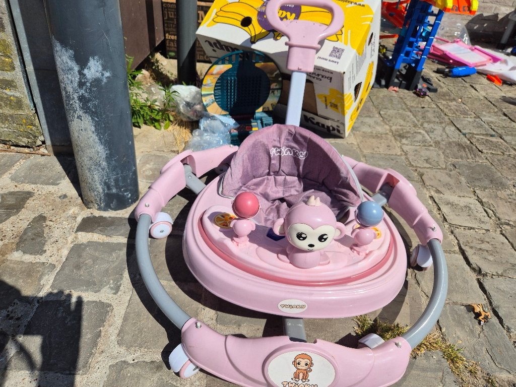 Baby stapper, Enfants & Bébés, Jouets | Jouets de bébé, Enlèvement, Utilisé, Baby Gym, Sonore