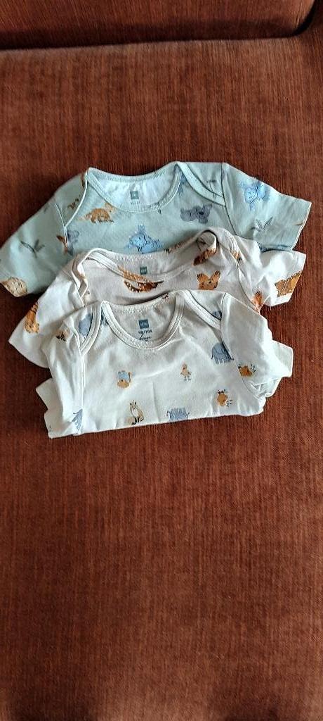 Rompertjes met korte mouwen maat 98/104, Kinderen en Baby's, Kinderkleding | Maat 98, Ophalen, Overige typen, Zo goed als nieuw