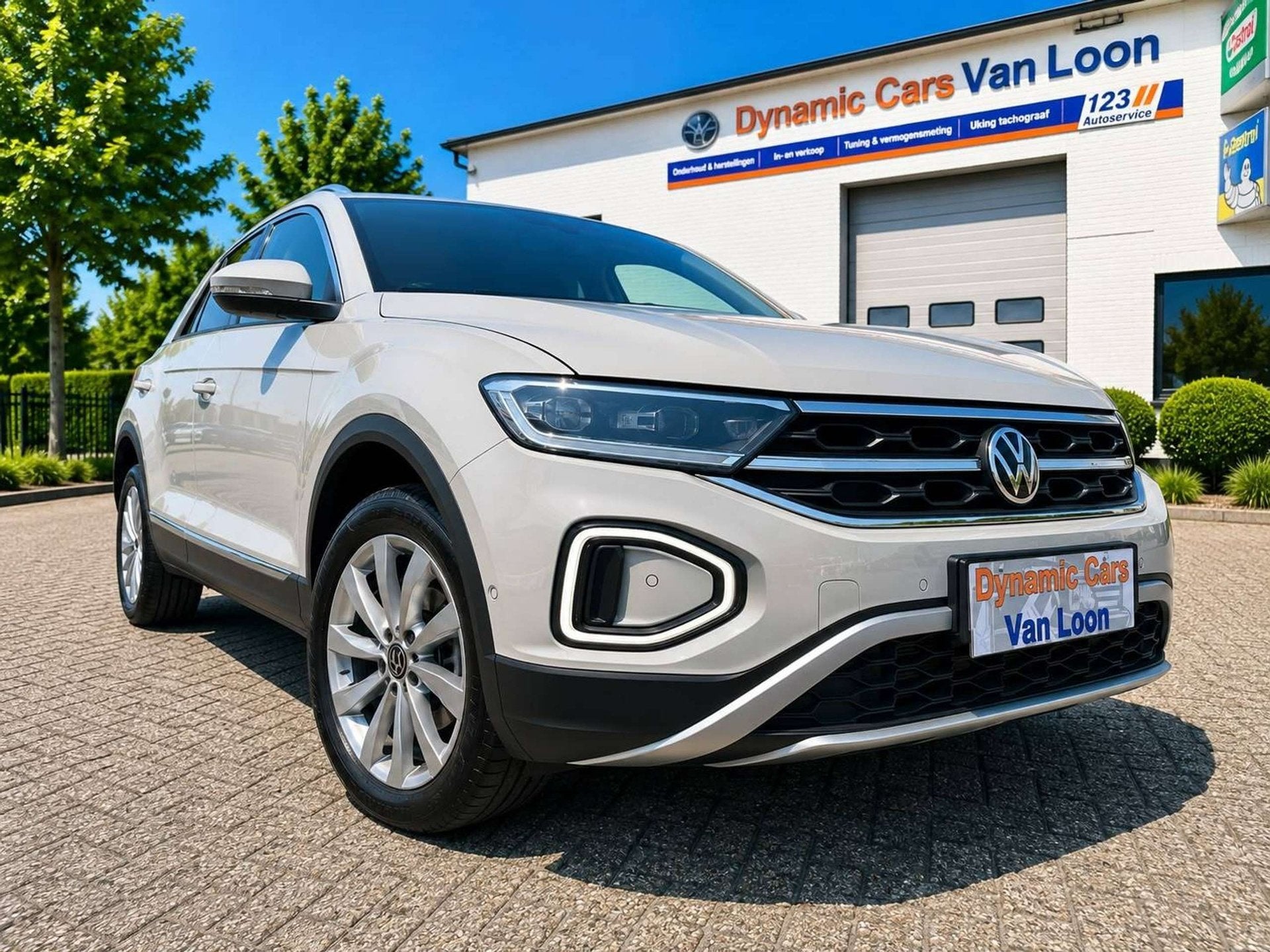 Volkswagen T-Roc 1.5 TSI 150Pk Adaptieve Cruise Pdc Camera N, Auto's, 4 cilinders, Alcantara, Bedrijf, 5 zetels