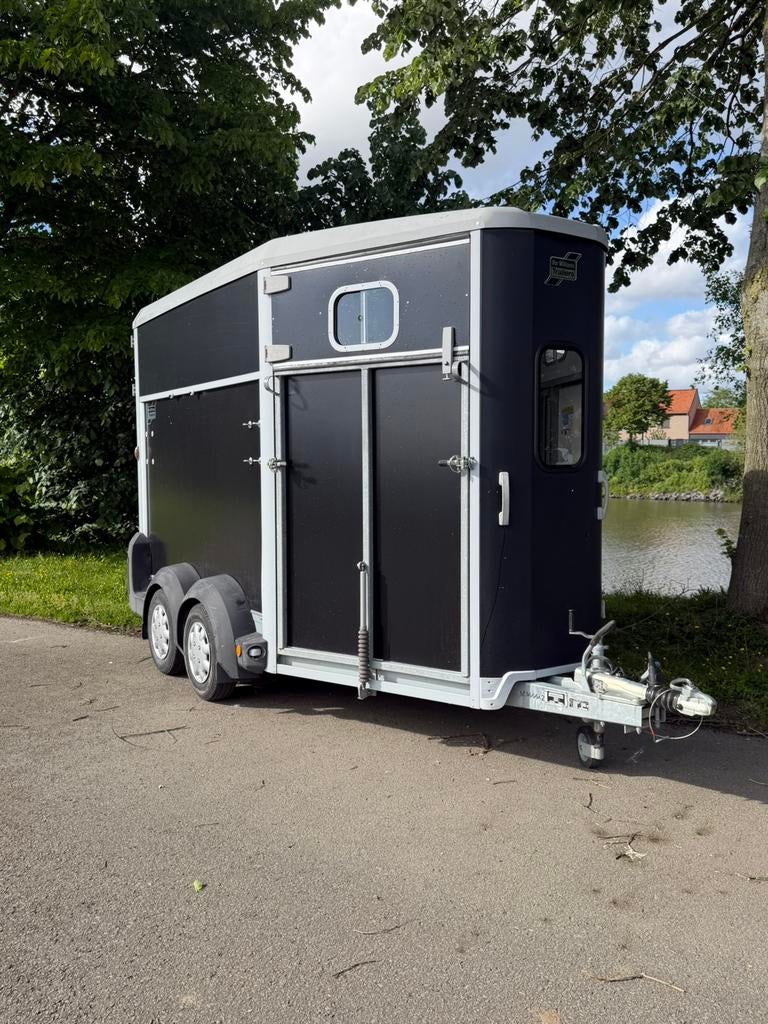Paardentrailer te huur, Dieren en Toebehoren, Paarden en Pony's | Trailers en Aanhangwagens, Ophalen, Zo goed als nieuw