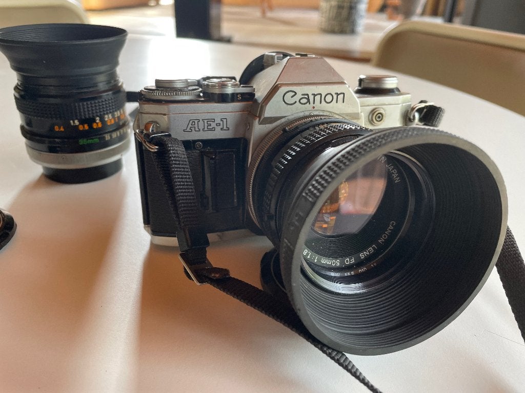 Appareil Photo Analogique Canon AE1, Ophalen, Gebruikt, Spiegelreflex, Canon