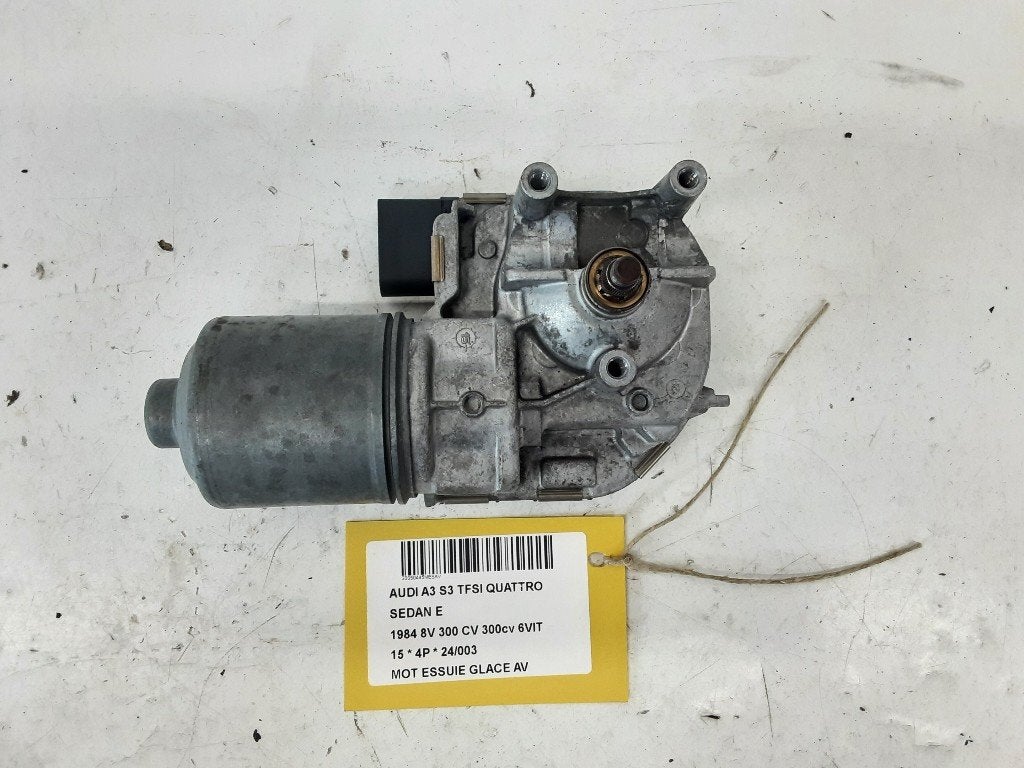 MOTEUR ESSUIE-GLACE AVANT Audi S3 Limousine (8VM / 8VS), Auto-Union-Straße  1,
85057  Ingolstadt, DE, Info@audi.de, Audi, Utilisé