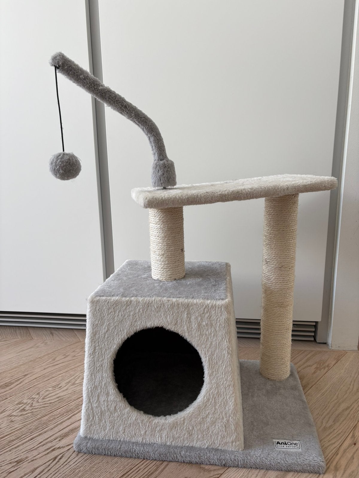 Poezenhuis Anione GRATIS, Enlèvement, Utilisé