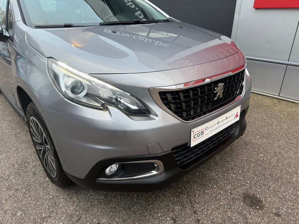 Peugeot 2008 1.2PureTech 82Pk Active carplay parkeersensoren, Auto's, Voorwielaandrijving, 4 deurs, Stof, Gebruikt