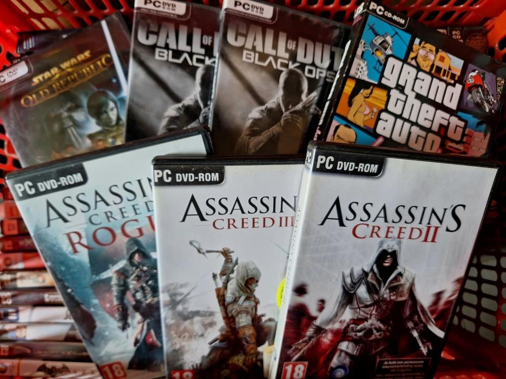 Lot 102 x Pc Games, Hobby en Vrije tijd, Wargaming, Gebruikt