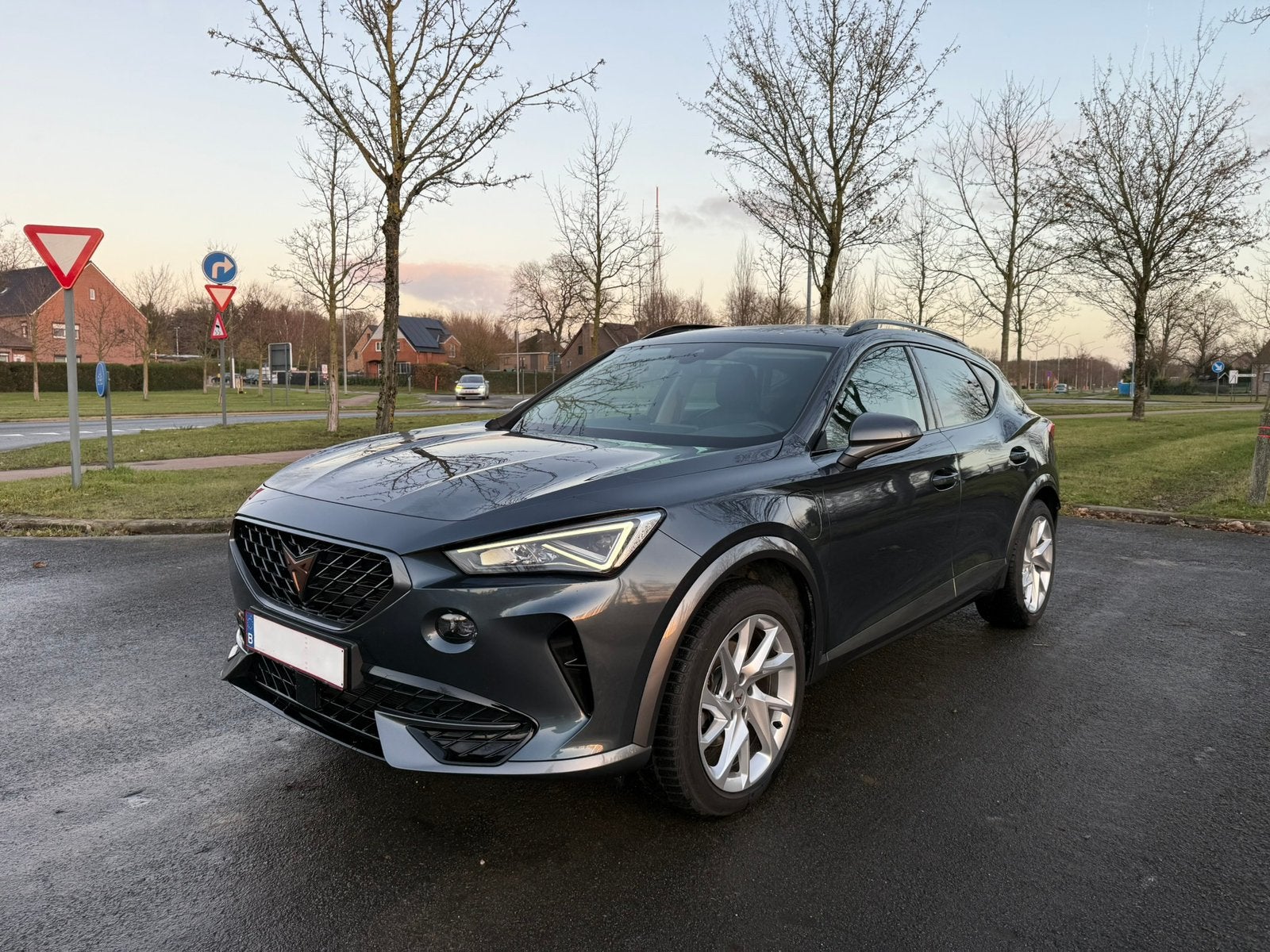 Cupra Formentor plug in hybrid 67.000km +32 489 24 33 82, Auto's, Automaat, Dealer onderhouden, Achterwielaandrijving, 1750 kg