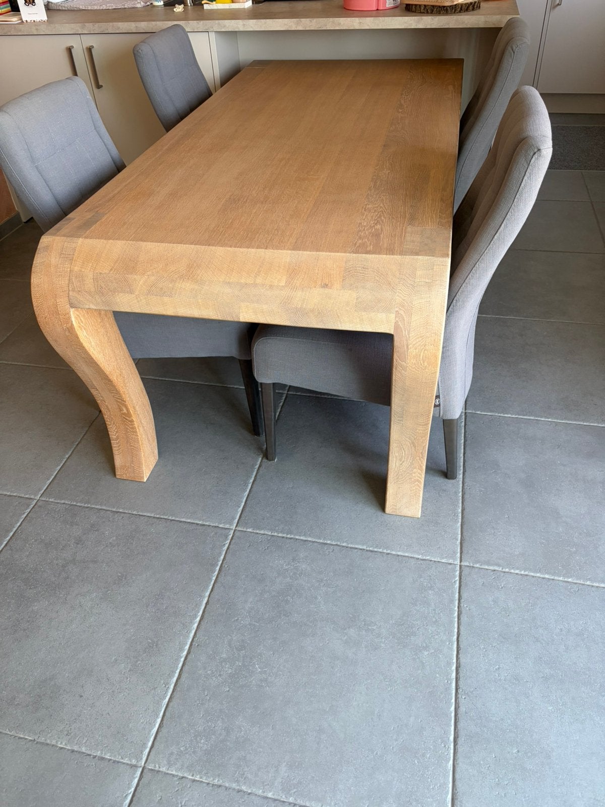 Eiken eettafel met gebogen poten, Ophalen, Zo goed als nieuw