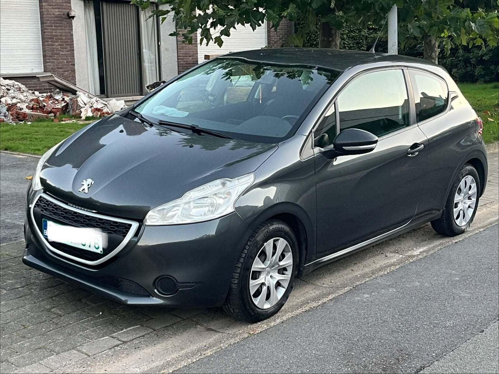 Peugeot 208 1.0 / blanco keuring, Bluetooth, Handgeschakeld, Particulier, 3 deurs
