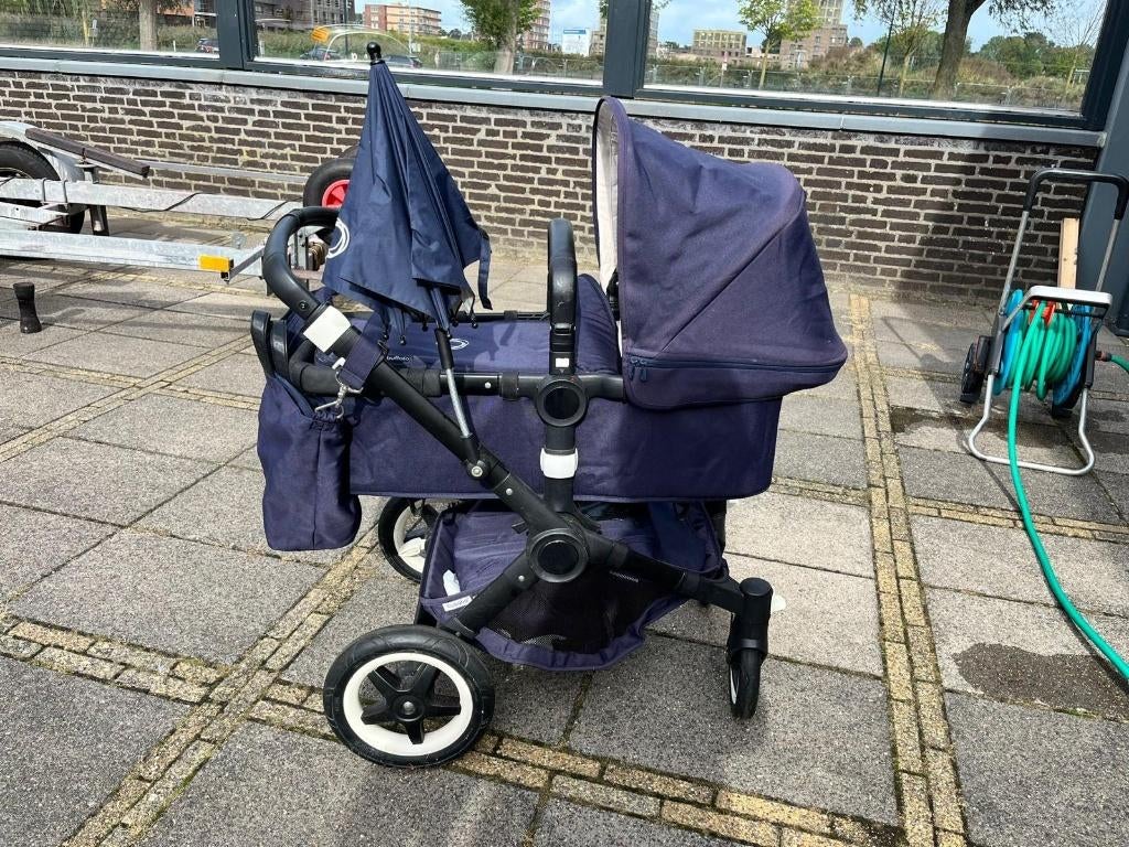 Bugaboo Buffalo - kleur Navy Blue, Enfants & Bébés, Poussette combi, Bugaboo, Pneus, Enlèvement