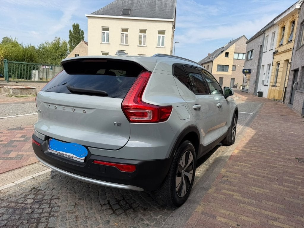VOLVO XC40 T2 BENZINE SUV, Auto's, Dealer onderhouden, 5 zetels, 5 deurs, 3 cilinders