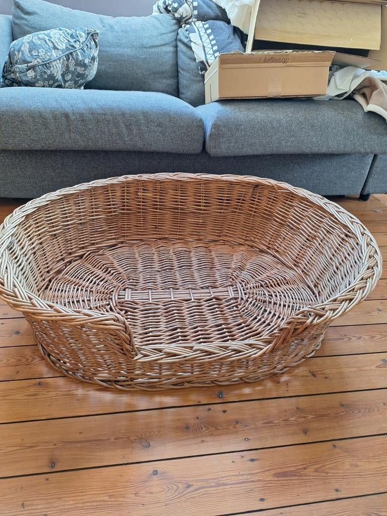 Rieten hondenmand, Ophalen