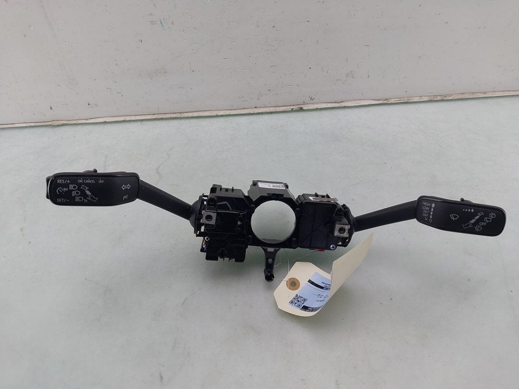 COMBISCHAKELAAR STUUR Skoda Fabia III Combi (NJ5), Gebruikt, Skoda