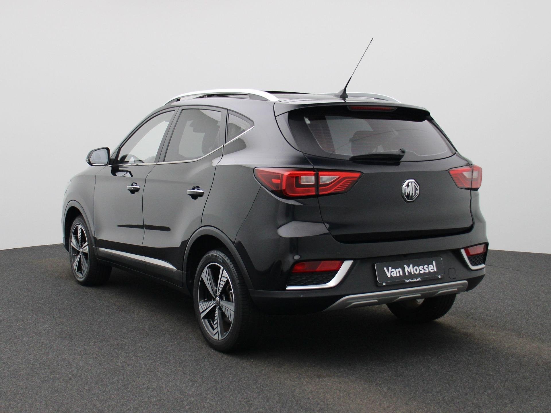 MG MG ZS EV Luxury 45 kWh CAMERA | PANO | NAVI | LEDER, Auto's, 45 kWh, Gebruikt, Verwarmde buitenspiegels, ZS