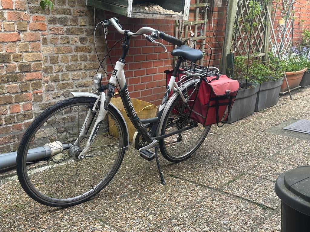 Damesfiets Minerva, Ophalen, Gebruikt, Versnellingen