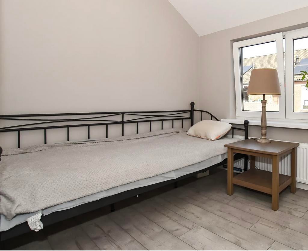 Ikea 1 persoonsbed van metaal, Huis en Inrichting, Slaapkamer | Bedden, Ophalen, Zo goed als nieuw, Metaal