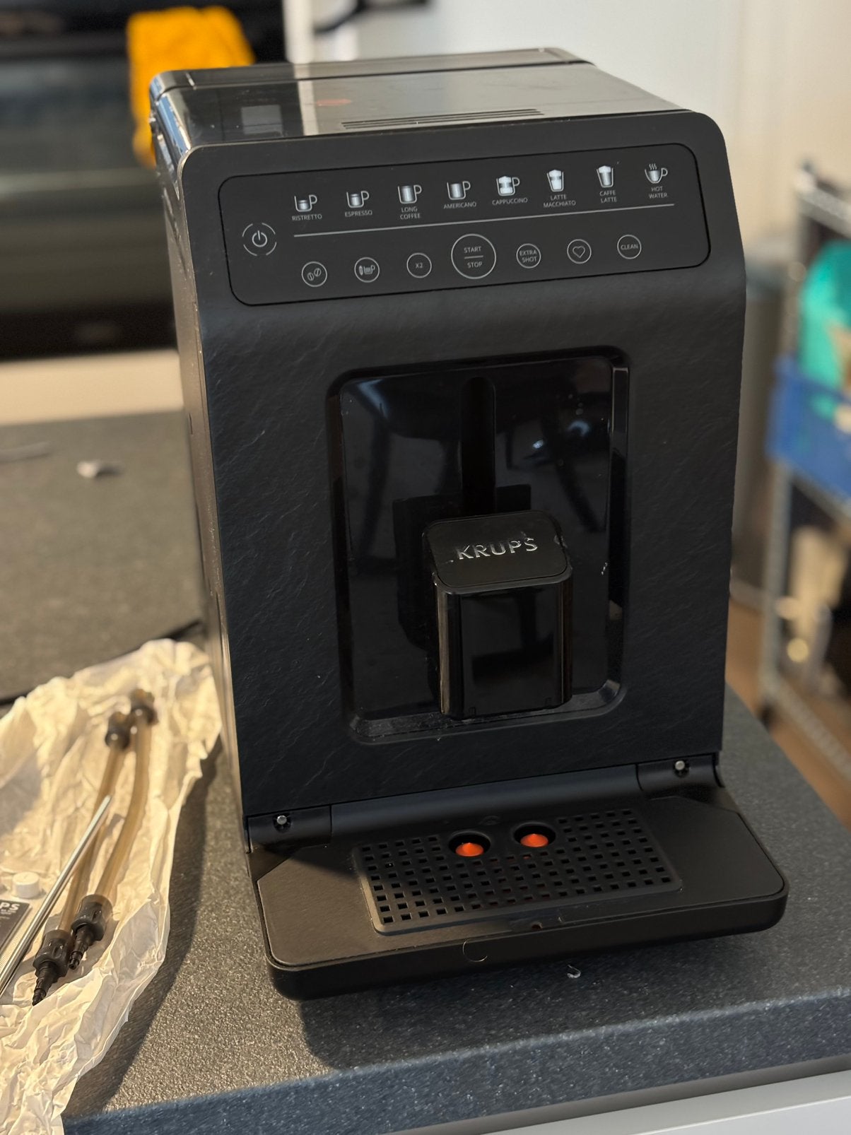 Espressomachine Krups, Electroménager, Cafetières, Comme neuf, Café en grains, Combiné, 2 à 4 tasses, Réservoir d'eau amovible