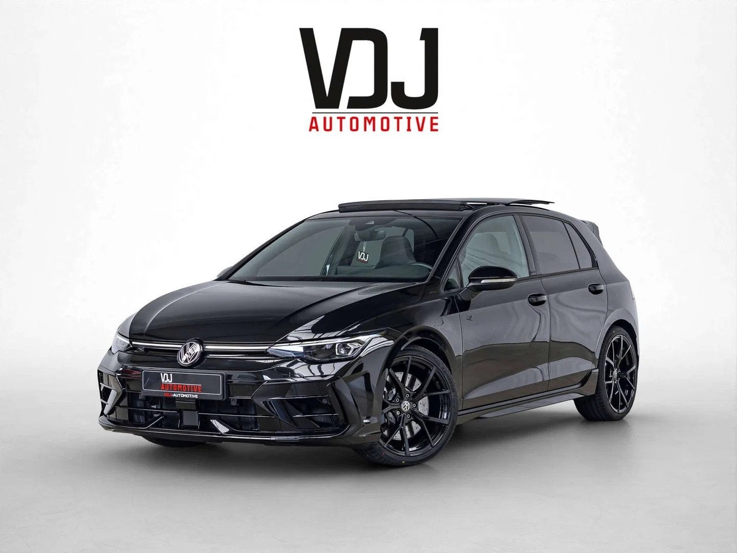 Volkswagen Golf R 4-MOTION|BLACK EDITION|AKRAPOVIC|PANO|ALCA, Auto's, Automaat, Gebruikt, Euro 6, 1984 cc
