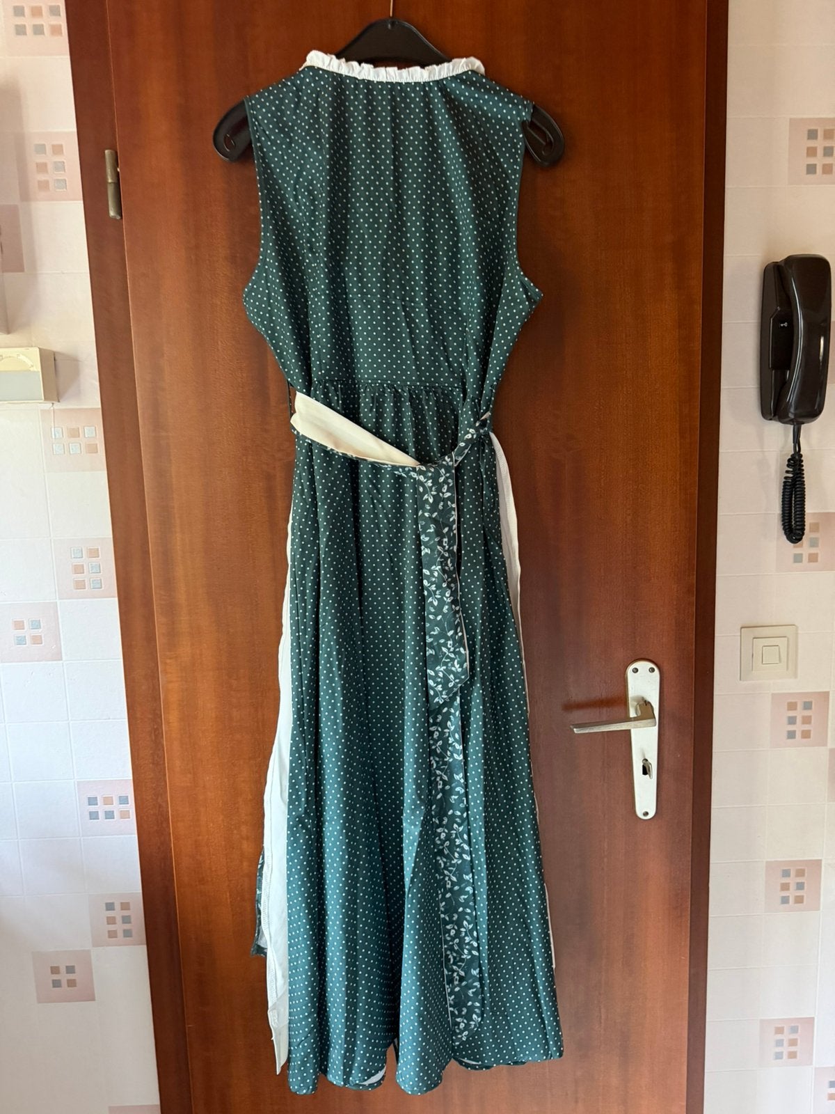 Oktober feest kleed, Kleding | Dames, Ophalen, Overige typen, Maat 42/44 (L), Nieuw