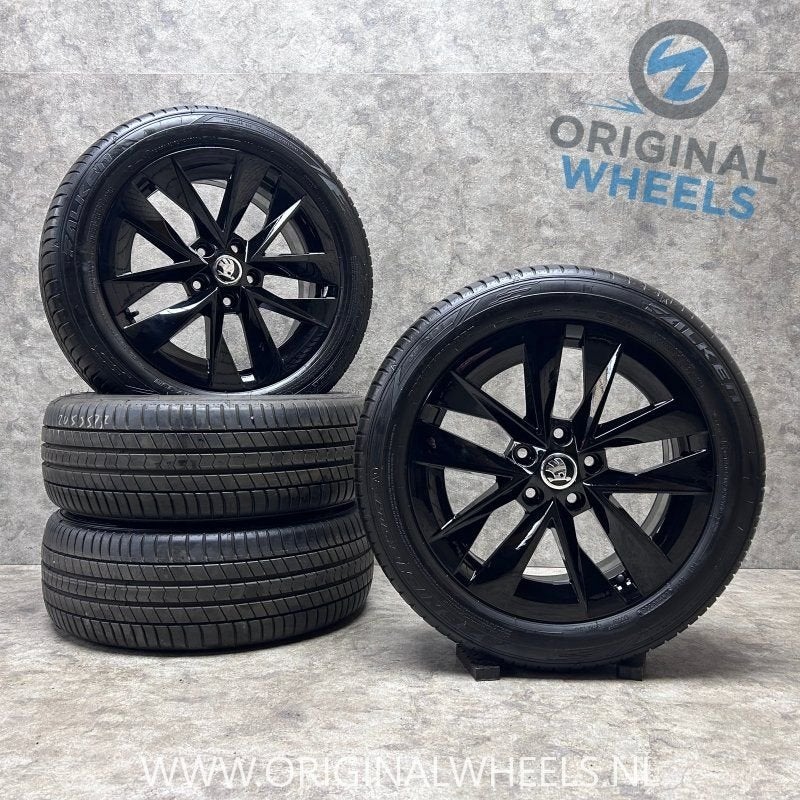 17  inch originele Rotare velgen + zomerbanden Skoda Octavia, Autos : Pièces & Accessoires, Pneus et Jantes, Pneus été, -, 205 mm