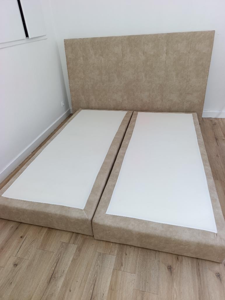 Matrassen 180x210 + hoofdboord €100, Huis en Inrichting, Slaapkamer | Matrassen en Bedbodems, Ophalen, Zo goed als nieuw