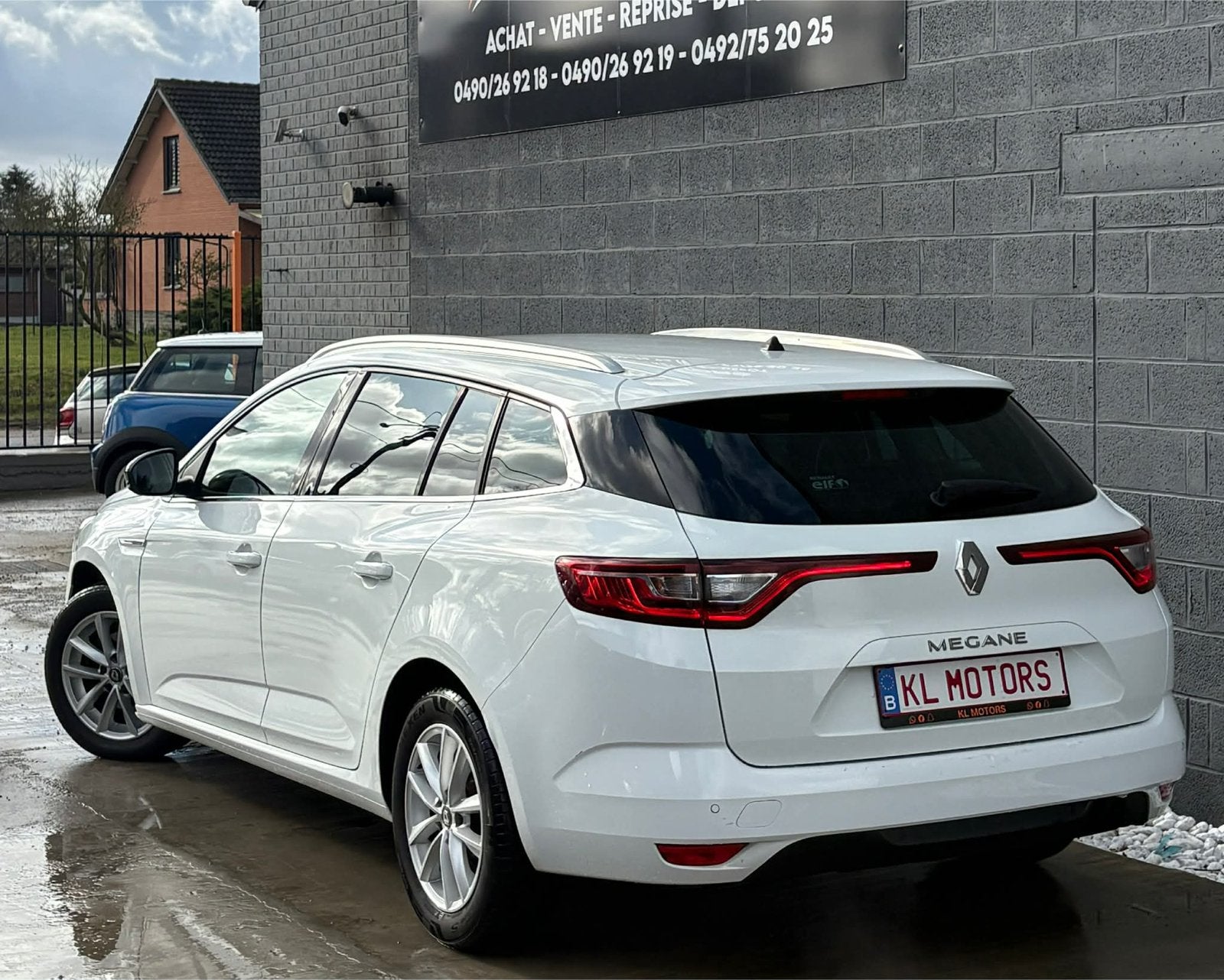 RENAULT MÉGANE LIMITED 1.2TCE 2018 104 000KM CARPASS EURO 6B, Auto's, Voorwielaandrijving, Stof, Wit, Bedrijf