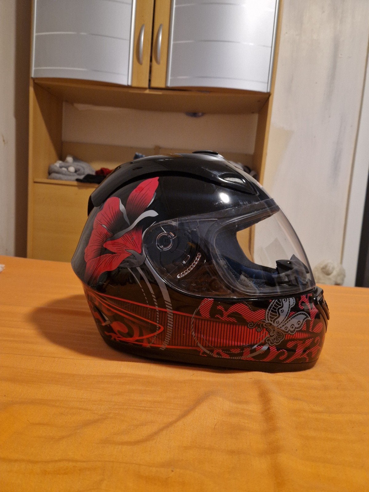 Motorhelm zwart met roze, protect wear, Motoren, M, Integraalhelm, Dames, Tweedehands